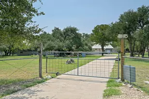 243 Faubion Dr, Georgetown, TX 78628 - Photo 4