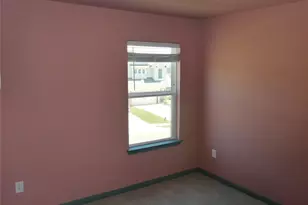 10906 Sentinel Dr, Austin, TX 78747 - Photo 14