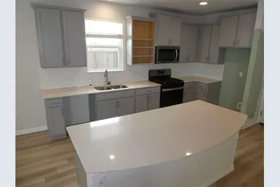 10906 Sentinel Drive, Austin, TX 78747 - Photo 6