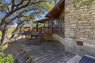 319 Fawnridge St, Georgetown, TX 78628 - Photo 34