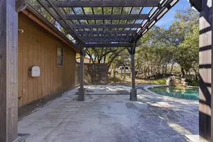 319 Fawnridge St, Georgetown, TX 78628 - Photo 28