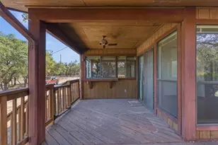 319 Fawnridge St, Georgetown, TX 78628 - Photo 36