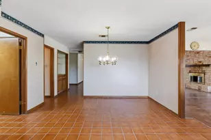 319 Fawnridge St, Georgetown, TX 78628 - Photo 8