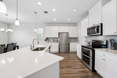 113 Uncle Billy Way, Jarrell, TX 76537 - Photo 4