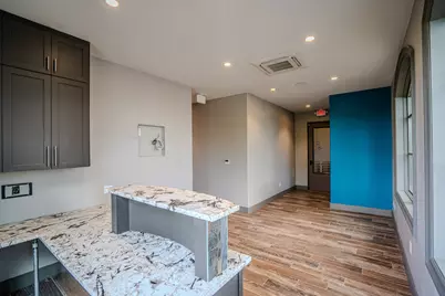 2220 Lakeway Boulevard #120, Lakeway, TX 78734 - Photo 2
