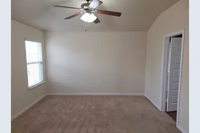 602 Mitchell Drive, Hutto, TX 78634 - Photo 12