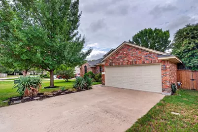 903 Ambrose Drive, Pflugerville, TX 78660 - Photo 2