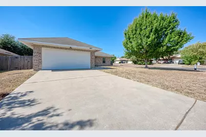 407 Bent Wood Drive, Leander, TX 78641 - Photo 6