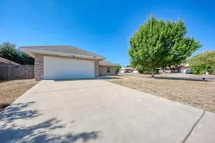 407 Bent Wood Dr, Leander, TX 78641 - Photo 6