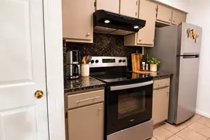 11708 Kings View Ct, Austin, TX 78750 - Photo 6