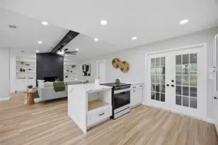 205 Sunshine Dr, Georgetown, TX 78628 - Photo 8