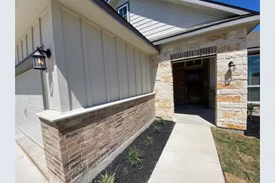 5754 Redfish Court, Belton, TX 76513 - Photo 2