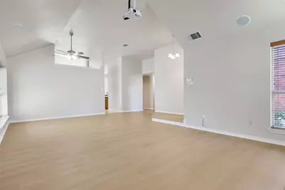 16405 Marthas Cove, Austin, TX 78717 - Photo 6