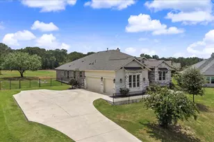 320 Raptor Beak Wy, Cedar Creek, TX 78612 - Photo 4
