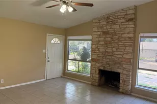 10400 Burmaster Ln, Austin, TX 78750 - Photo 2