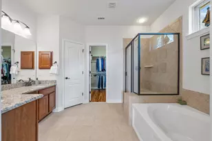 205 Bellagio Dr, Lakeway, TX 78734 - Photo 20