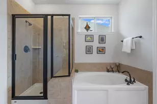 205 Bellagio Dr, Lakeway, TX 78734 - Photo 22