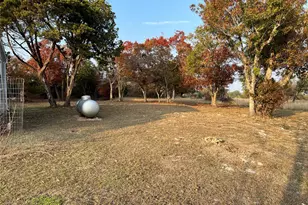 11369 Mountain Top Cir, Jonestown, TX 78645 - Photo 18
