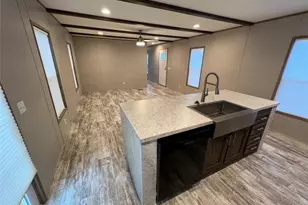 11369 Mountain Top Cir, Jonestown, TX 78645 - Photo 4