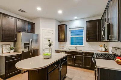 2001 Tramson Drive, Austin, TX 78741 - Photo 8
