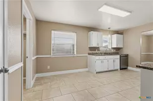 4307 Menard Dr, Killeen, TX 76549 - Photo 30