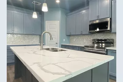 754 W. Columbus Street, Giddings, TX 78942 - Photo 18