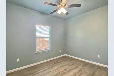 754 W. Columbus Street, Giddings, TX 78942 - Photo 34