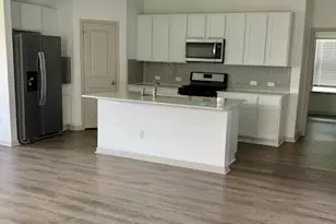 204 Sweetwater Crk Ln, Hutto, TX 78634 - Photo 2