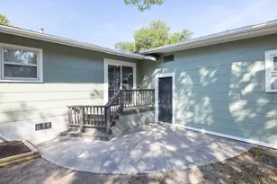 307 N Black St, Round Rock, TX 78664 - Photo 28