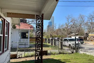 1507 1/2 Holly St, Austin, TX 78702 - Photo 4