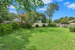 10101 Parkfield Dr, Austin, TX 78758 - Photo 32