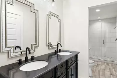 10101 Parkfield Drive, Austin, TX 78758 - Photo 26