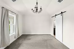 10101 Parkfield Dr, Austin, TX 78758 - Photo 16