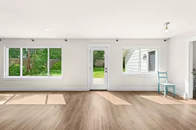 10101 Parkfield Drive, Austin, TX 78758 - Photo 22