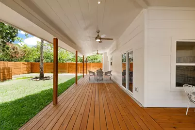 13207 Fencerail Road, Manchaca, TX 78652 - Photo 2