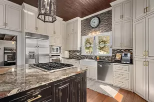 603 E 7th St, Georgetown, TX 78626 - Photo 8