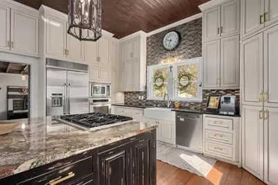 603 E 7th Street, Georgetown, TX 78626 - Photo 8