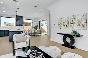 2717 Lyons Rd, Austin, TX 78702 - Photo 8