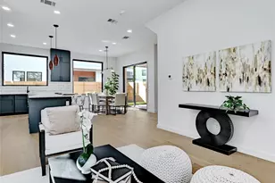 2717 Lyons Rd, Austin, TX 78702 - Photo 8