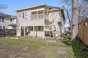 715 Porter St, Taylor, TX 76574 - Photo 4