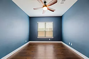 912 Isaias Dr, Leander, TX 78641 - Photo 22