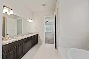 912 Isaias Dr, Leander, TX 78641 - Photo 14