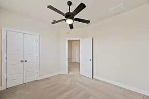 912 Isaias Dr, Leander, TX 78641 - Photo 28