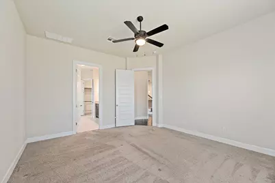 912 Isaias Drive, Leander, TX 78641 - Photo 12