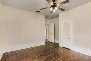 208 North Ave, Elgin, TX 78621 - Photo 18