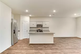 383 Sickle Loop, Kyle, TX 78640 - Photo 8