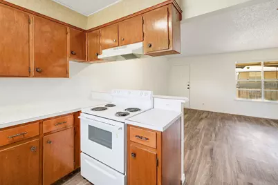 509 Cedar Drive #207, Georgetown, TX 78628 - Photo 12