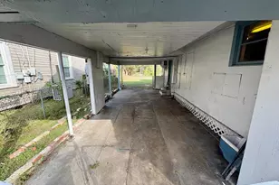 1836 Rivercrest St, Beaumont, TX 77703 - Photo 32