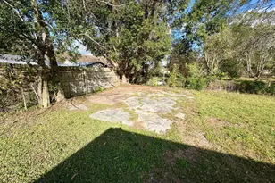 1836 Rivercrest St, Beaumont, TX 77703 - Photo 34