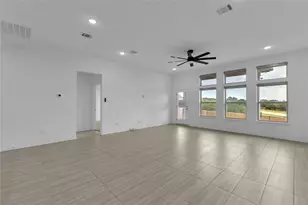 617 Silent Crk Cv, Georgetown, TX 78628 - Photo 10